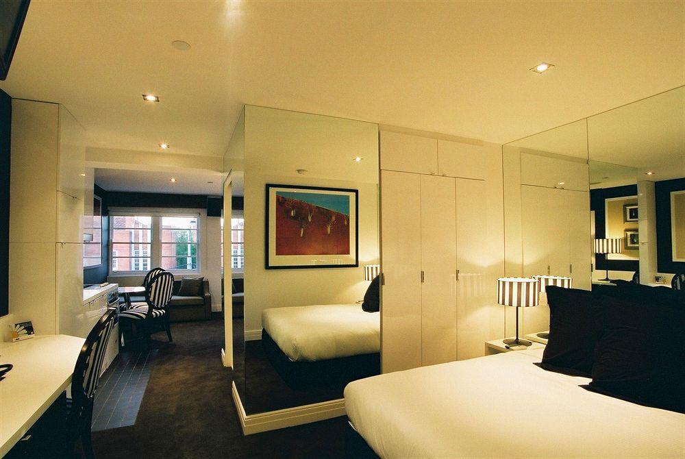 Quest East Melbourne Aparthotel Szoba fotó