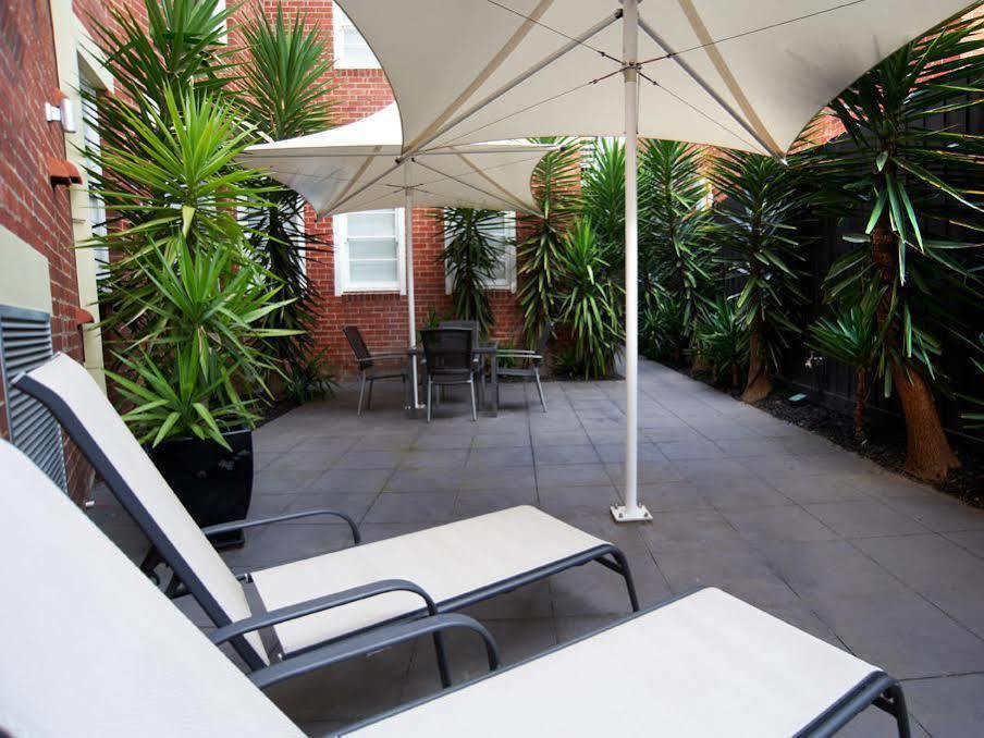 Quest East Melbourne Aparthotel Kültér fotó